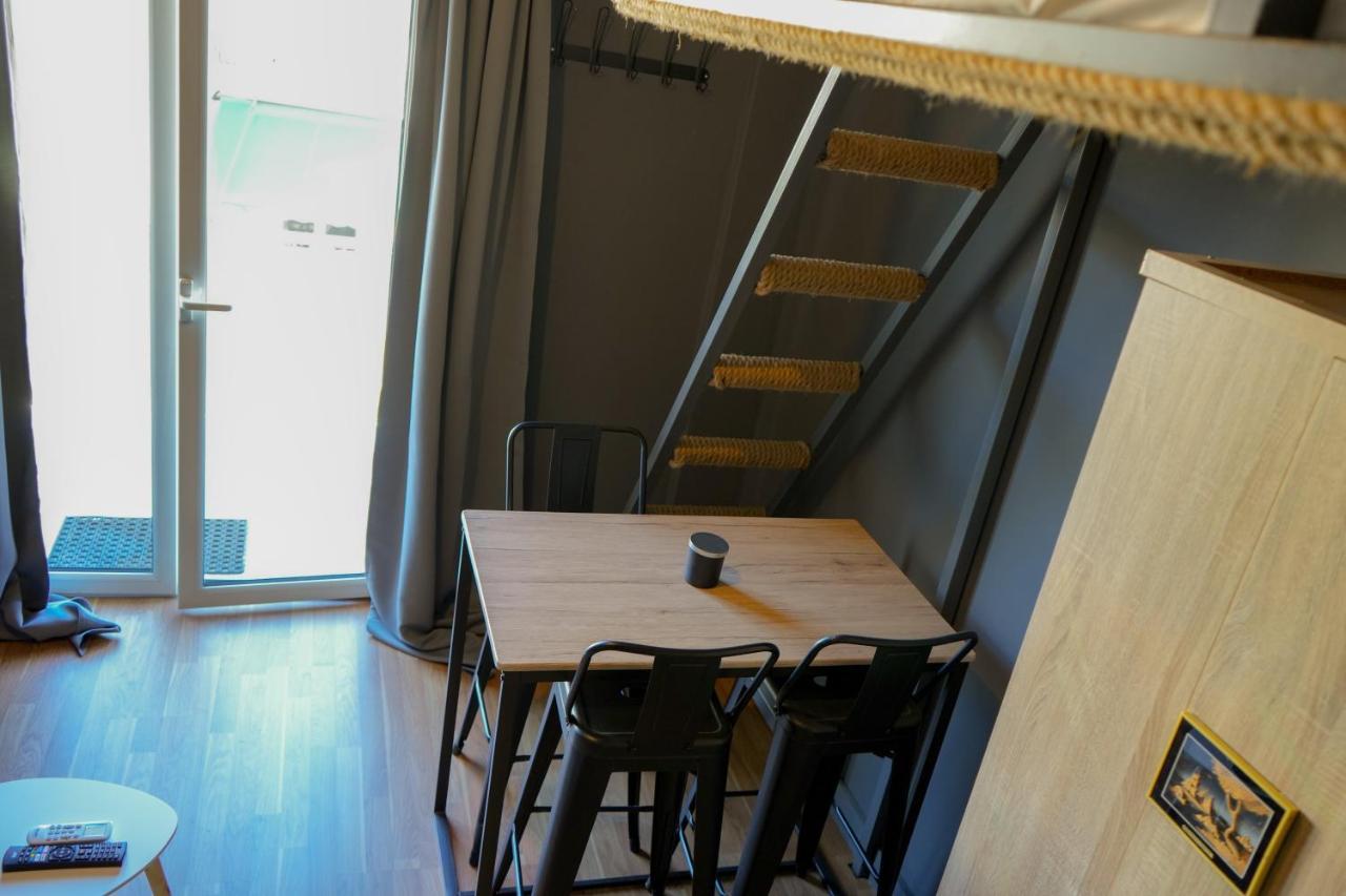 Acropolis Central Apartments Athena Bagian luar foto